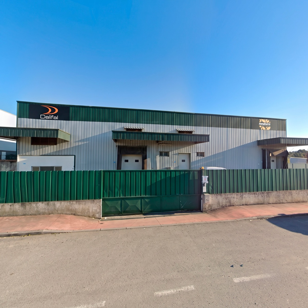 Fachada da unidade fabril